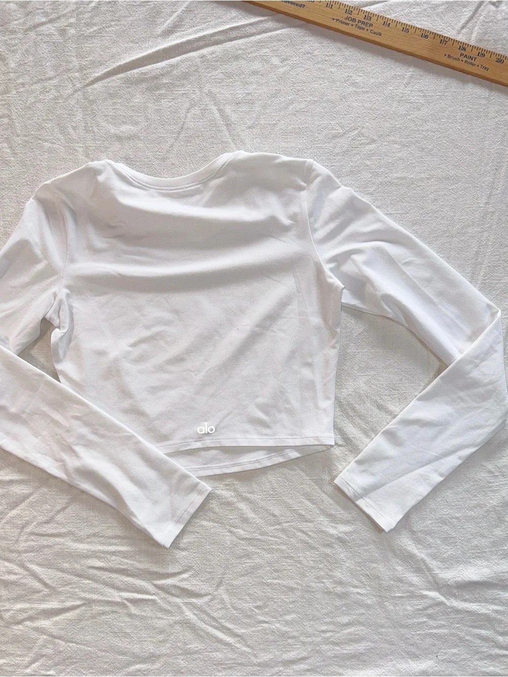 ALO Yoga -Alosoft Finesse Long Sleeve - White-- XS